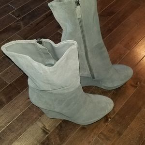 Rose gold wedge boots